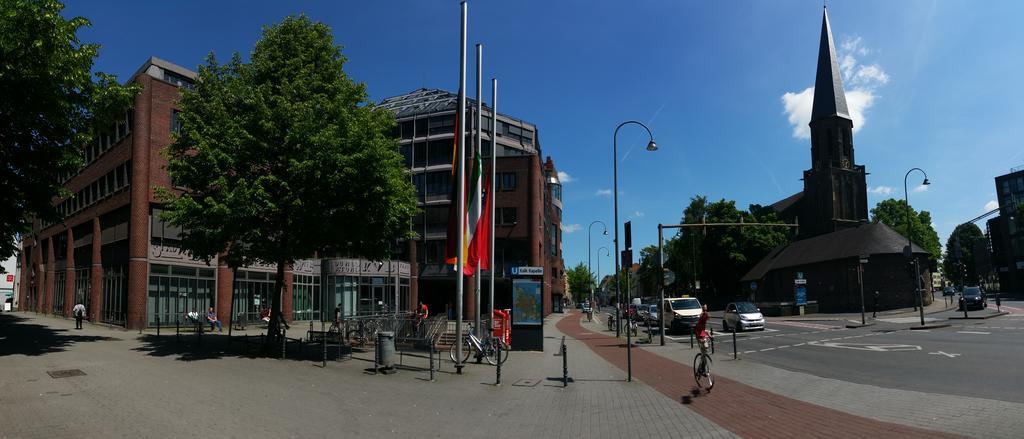 Hotel Moji Koeln Exterior photo